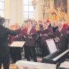 In der Pfarrkirche St. Stefan in Rennertshofen boten der Männergesangverein Rennertshofen-Nordholz und der Chor Achorde unter der Leitung von Andreas Karletshofer den Besuchern beim Adventsingen „mehr als nur Musik.“  