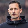 Eintracht Frankfurts Trainer Dino Toppmöller hat sich zu den Krawallen und den Fans geäußert.