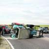 Mit leichten Verletzungen kam der Fahrer dieses Traktors davon. Der Bulldog war beim Abbiegen umgekippt. Foto: Luzia Riedhammer