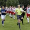 Ein Bild aus gemeinsamen früheren Kreisklasse-Tagen: Am ersten Spieltag 2009/10 gewann der FSV Wehringen (in Rot) gegen den FSV Großaitingen mit 2:1. Ein ähnliches Ergebnis wünschen sich die Wehringer auch diesmal.  
