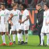 Die Enttäuschung stand den FCA-Spielern Raul Bobdailla, Alexander Esswein, Caiuby und Kapitän Paul Verhaegh nach der 1:2-Niederlage gegen Werder Bremen ins Gesicht geschrieben. 