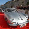 Die Maximilianstraße in Augsburg stand am Sonntag im Zeichen der Fuggerstadt Classic. Dort gab es über hundert Oldtimer zu bestaunen.