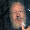 Julian Assange nach seiner Festnahme durch die britische Polizei in London.