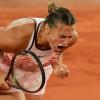 Aryna Sabalenka jubelt nach ihrem Sieg.