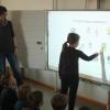 In Mertingen sind alle Klassenräume der Grundschule jetzt komplett mit Whiteboards ausgestattet.