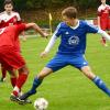 Tom Wuka (rechts) trug sich beim Burgheimer 5:1-Heimsieg gegen das Schlusslicht FC Zell-Bruck zwei Mal in die Torschützenliste ein. 	