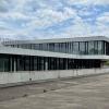 Die frühere Hochschule für Kommunikation und Gestaltung am Donauufer könnte zum neuen Sitz der Kanzlei SGP werden.