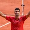 Novak Djokovic jubelt über seinen Sieg.