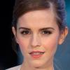Emma Watson soll sich angeblich mit Prinz Harry treffen. Die Schauspielerin dementiert.