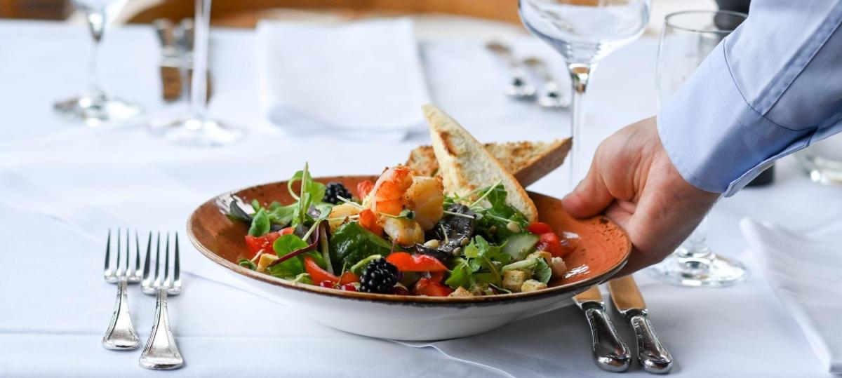 Der Mittagstisch des Seniorenbeirats ist ein beliebter Treffpunkt