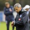 Aus für Hertha-Coach Favre: Kein Land in Sicht