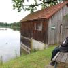 Pater John Mannakulathil verlässt Markt Wald und kehrt in seine Heimat zurück. Einer seiner Lieblingsplätze war der Schnerzhofer Weiher, zu dem er jeden Tag spaziert ist, um die Natur zu genießen und unterwegs Leute zu treffen. 