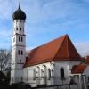 Sowohl außen als auch innen wurde die Pfarrkirche St. Pauli Bekehrung in Hausen auf Vordermann gebracht. Lange hatte ein Gerüst die Kirche verdeckt. Jetzt erstrahlt sie wieder.