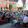 Wenn der Burgheimer Marktplatz sich zum Marktfest in eine Feiermeile verwandelt ist, wird er zum Besuchermagnet für die Einheimischen und viele Gäste aus dem Umland. 