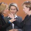 Nicht immer einer Meinung: Bundeskanzlerin Angela Merkel, Bundesfamilienministerin Kristina Schröder und Bundesarbeitsministerin Ursula von der Leyen.