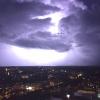 Gewitter über Augsburg, aufgenommen vom Hotelturm:  Dieses Foto sendete uns Leserin Seli Na bei Facebook.