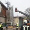 Die Feuerwehr rückte zum Brand in einer Maistrocknungsanlage an einer Landwirtschaftlichen Halle zwischen Hörmannsberg und Ried aus.