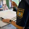 Die Bayerische Polizei hat ein ein Nachwuchsproblem. Die Zahl der Bewerbungen ist in den letzten Jahren zurückgegangen.