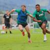 Maurice Malone (rechts, hier gegen Fredrik Jensen) will sich beim FC Basel durchsetzen.