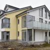 Das frühere Pflegeheim am Malerweg in Riederau soll abgerissen werden. Die Neubaupläne für Wohnhäuser stoßen auf Kritik. 	 	
