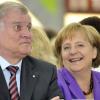 Unions-Spitzenduo Horst Seehofer und Angela Merkel beim Münchner Bierzeltauftritt Ende Mai: Die Obergrenze gibt es nur im „Bayernplan“. 	