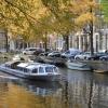 Herbstliche Idylle im bunten Amsterdam: Die dritte Jahreszeit eignet sich gut für einen Besuch der Stadt, die dann nicht mehr ganz so überfüllt ist.