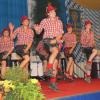 Die „Plattler-Bixn“ heizten dem Publikum im Volksfestzelt in Schrobenhausen ordentlich ein.  	