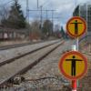 In der Region, so wie hier am Bahnhof Dillingen, nähern sich Schüler immer wieder den Gleisen und bringen sich dadurch in Gefahr. 	