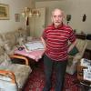 Rentner Rudolf Kluge wohnt seit 44 Jahren in seiner Wohnung. Nun ist ihm gekündigt worden - er wehrt sich.