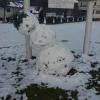 Ob dieser Schneemann der Familie Gail noch steht? Egal - wir suchen den besten Schnee-Künstler. Schicken Sie uns Ihre Fotos. 