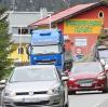 Der Fernpass in Tirol ist gerade in der Ferienzeit und an Wochenenden eine stark befahrene Transitroute. Bei Stau weichen viele Autofahrer in umliegende Ortschaften aus. Das könnte schon bald ein Ende haben.