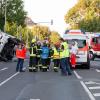 Bei einem Unfall mit einem Feuerwehrauto ist in Oberfranken ein 20 Jahre alter Feuerwehrmann ums Leben gekommen.