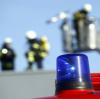 Ein Brand in einem Münchener Mehrfamilienhaus hat der Feuerwehr einen langen Einsatz beschert.