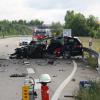 Bei einem Unfall auf der B16 bei Zuchering ist ein 23-Jähriger ums Leben gekommen. Er war frontal mit einem entgegenkommenden Lastwagen zusammen gestoßen.