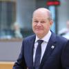 Der deutsche Bundeskanzler Olaf Scholz (SPD) hat es zu einem eigenen Verb geschafft: "scholzen", das vielerlei bedeuten kann: vergesslich sein oder aber Dinge versprechen und nicht halten.