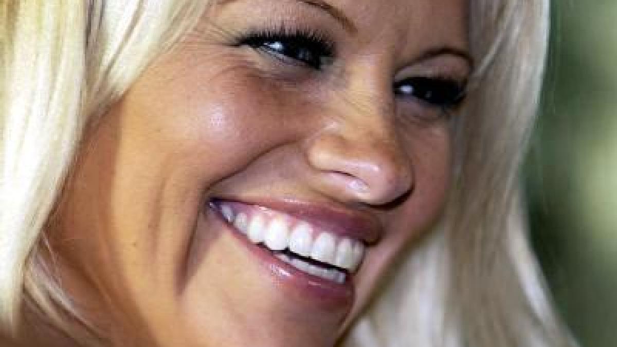 Pamela Anderson lässt sich nach zwei Monaten scheiden