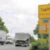 Auch eine Umfahrt der Bundesstraße 16 für Tapfheim fordert Bürgermeister Karl Malz. 
