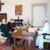 Papst Franziskus hat den Ratsvorsitzenden der Evangelischen Kirche in Deutschland  Nikolaus Schneider (links), empfangen. Es war die erste Privataudienz für einen deutschen Besucher bei dem neugewählten Papst in Rom. 