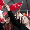 Frauen leben in der Türkei gefährlich. Oftmals geht Gewalt vom eigenen Ehemann aus.