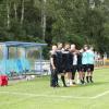 Eine Gedenkminute für den verstorbenen Ex-Spielertrainer des TSV Meitingen, Ali Dabestani wurde vor dem Anpfiff im Spiel gegen den VfR Neuburg eingelegt. Im Bild die Trainerbank mit Abteilungsleiter Torsten Vrazic (links). Foto: Tautz