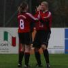 Sandra Grimminger (rechts) feiert ihren Treffer zusammen mit Rebecca Rauscher im Spiel gegen Kleinerdlingen. 
