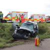 Am frühen Mittwochabend wurden bei einem schweren Verkehrsunfall am südlichen Ortsrand von Jettingen-Scheppach drei Autofahrer schwer verletzt.