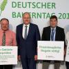 BBV-Kreisobmann Klaus Beyrer (links) brachte in Foren seine Stimme beim Bauerntag ein. Das Foto zeigt ihn mit neben dem Deutschen Bauernverbandspräsidenten Joachim Rukwied, dem schwäbischen Bezirksgeschäftsführer Markus Müller und BBV-Generalsekretär Georg Wimmer (rechts). 