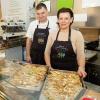  Dana und Zoran Trpkovic vom Imbissstand "Salat Blatt" wollen sich in den vier Wochen mehr Zeit für sich nehmen.