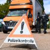 Bei einer Verkehrskontrolle der Polizei wurde in Leipheim ein alkoholisierter Autofahrer erwischt.