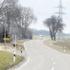 Ein Rad- und Fußweg zwischen Deubach und Wettenhausen ist in weite Ferne gerückt, weil die Gemeinde Kammeltal ihn nicht für notwendig hält und der Landkreis Günzburg die Straßenbaumaßnahme in die Finanzplanung für das Jahr 2014 verschoben hat.  