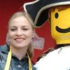 Am 17. Mai 2002 war es so weit: 3000 geladene Gäste kamen zur Eröffnung des Legolands nach Günzburg. Vom Spatenstich bis zu den großen Ereignissen haben unsere Fotografen die Entwicklung des Legolands in den vergangenen 20 Jahren verfolgt. Auch Promis und Politiker waren dabei.
