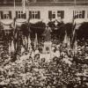 Ein Fest, wie es Thannhausen bis dahin noch nicht gesehen hatte: Zahlreiche Bürgerinnen und Bürger feierten am 3. September 1901 in Thannhausen die Einweihung des Denkmals.  	