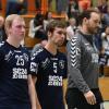 Restlos bedient schleichen die Niederraunauer Michael Klaußer, Oliver Kiebler und Maximilian Jekle (von links) aus der Halle. Es war auch Pech im Spiel, letztlich jedoch erreichten zu wenige Handballer im Team der Mittelschwaben Bayernliga-Niveau. 	