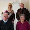 Jubilar Franz Tschech mit Ehefrau Therese, Enkelin Nicole und Bürgermeister Tomas Zinnecker. Foto: Martin Golling